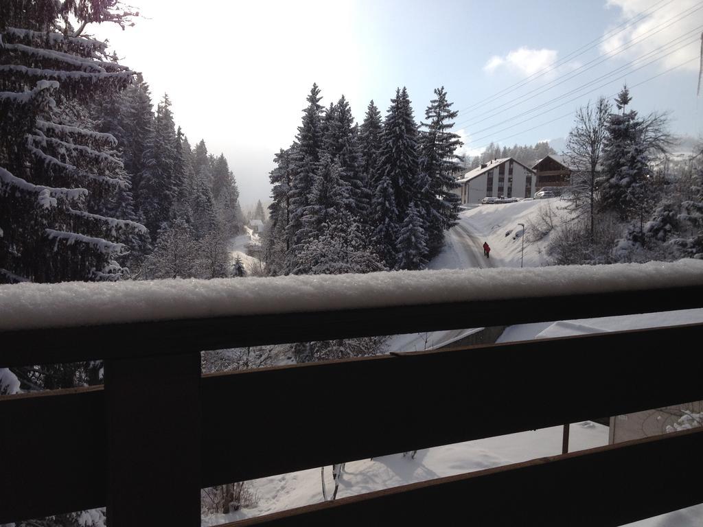 Ferienwohnung Laax Mit Traumblick, Grossem Balkon Und Terrasse Exterior foto